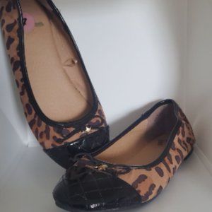 Leopard Flats
